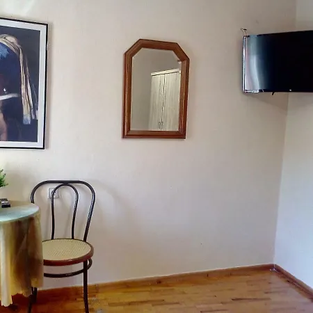 Tasos Guest house